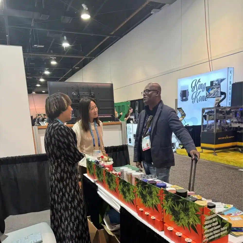 Hemployd team networking at MJBizCon cannabis packaging trade show